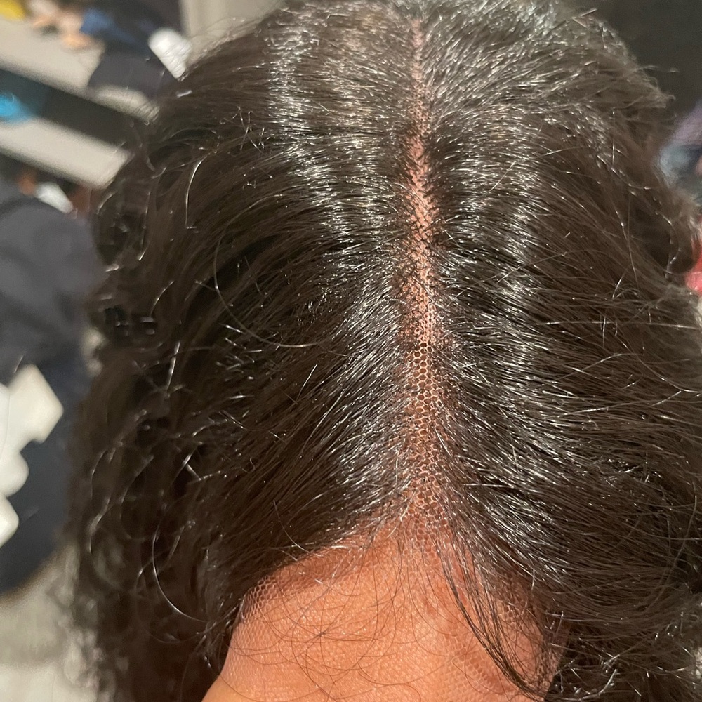 Lace wig - Picture 9 of 9